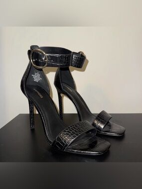 Express Black Croc-Embossed Ankle Strap Stiletto Heels with Gold Buckle